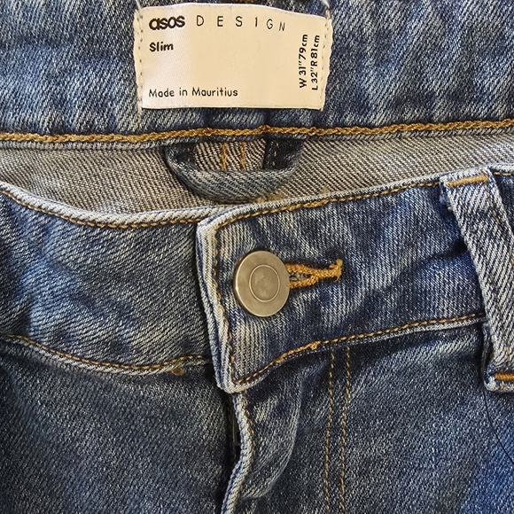 NWOT ASOS Men's Ligth Blue Denim Straight Jeans L32 R 99% Cotton - Picture 2 of 13